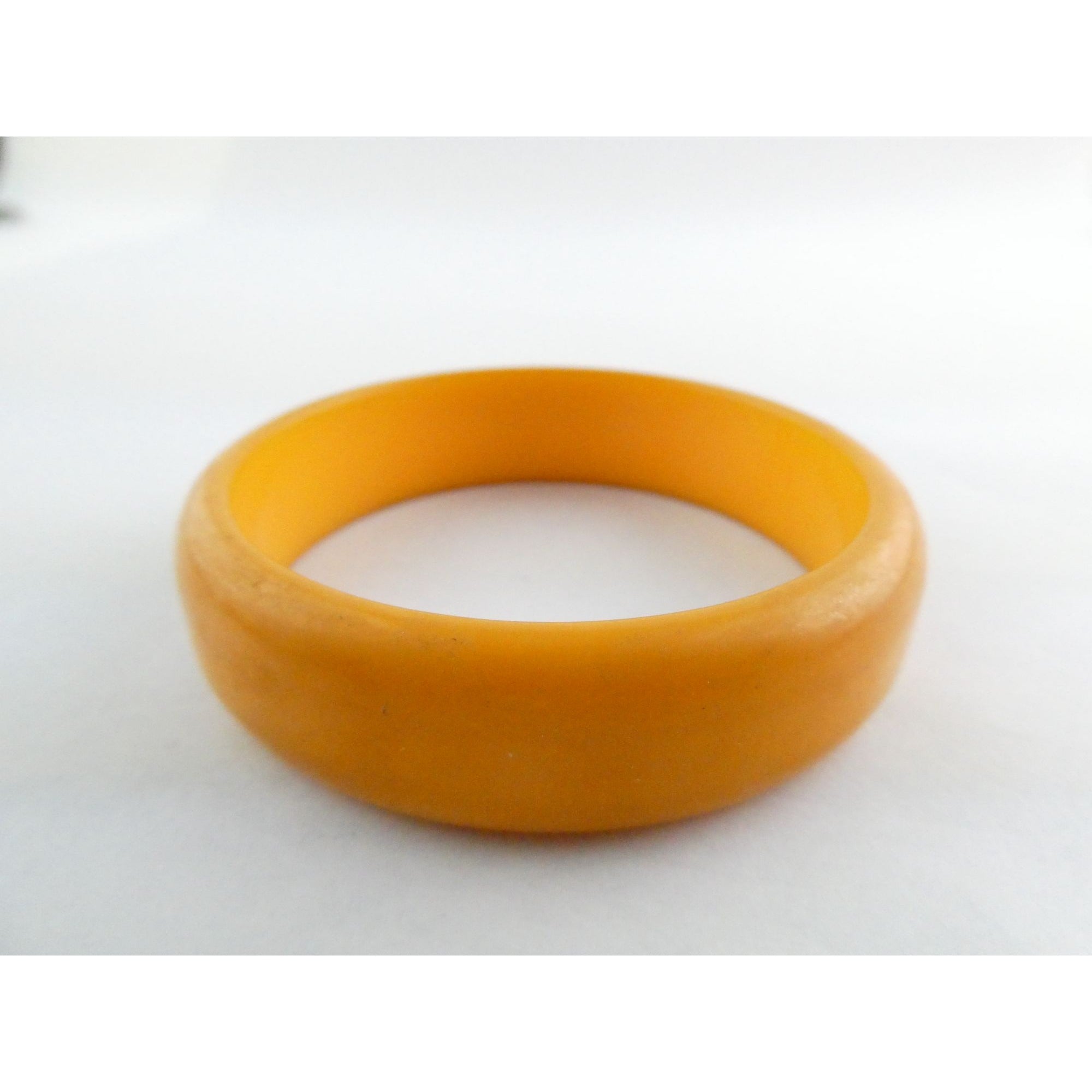 Vintage Bakelite Bangle Bracelet Bright Orange 8 Inches 29.3 Grams Weight