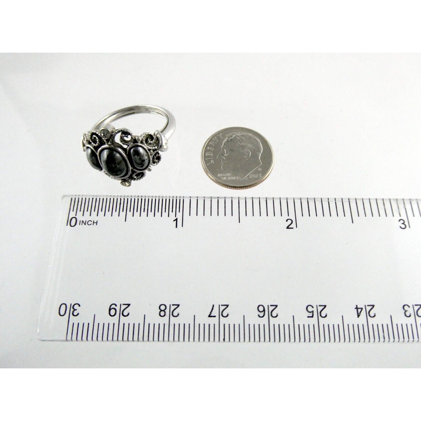 Avon Silvertone Metal and Hematite Ring Adjustable Size 4.5g Weight