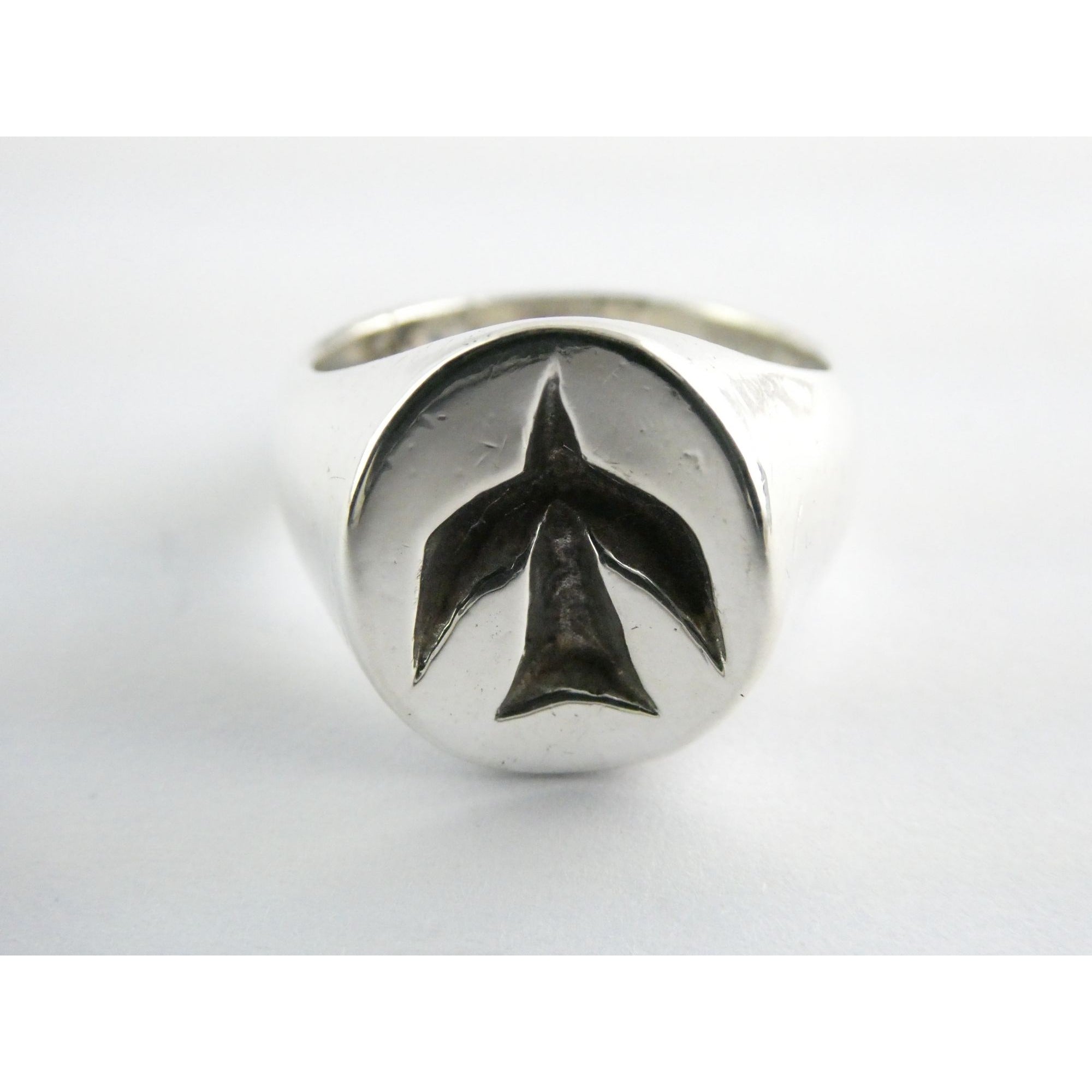 James Avery Descending Dove Concave Center Ring Size 12 Weighs 17g RETIRED Motif