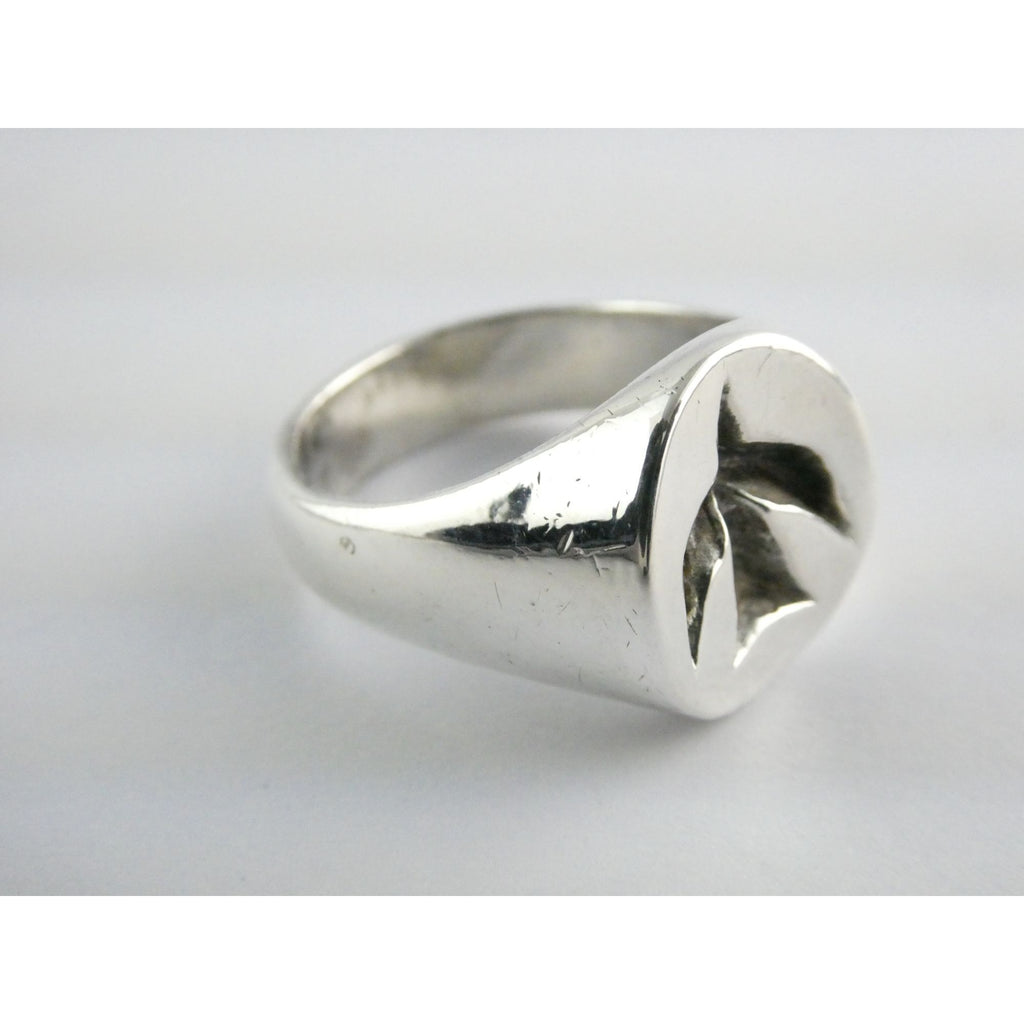 James Avery Descending Dove Concave Center Ring Size 12 Weighs 17g RETIRED Motif