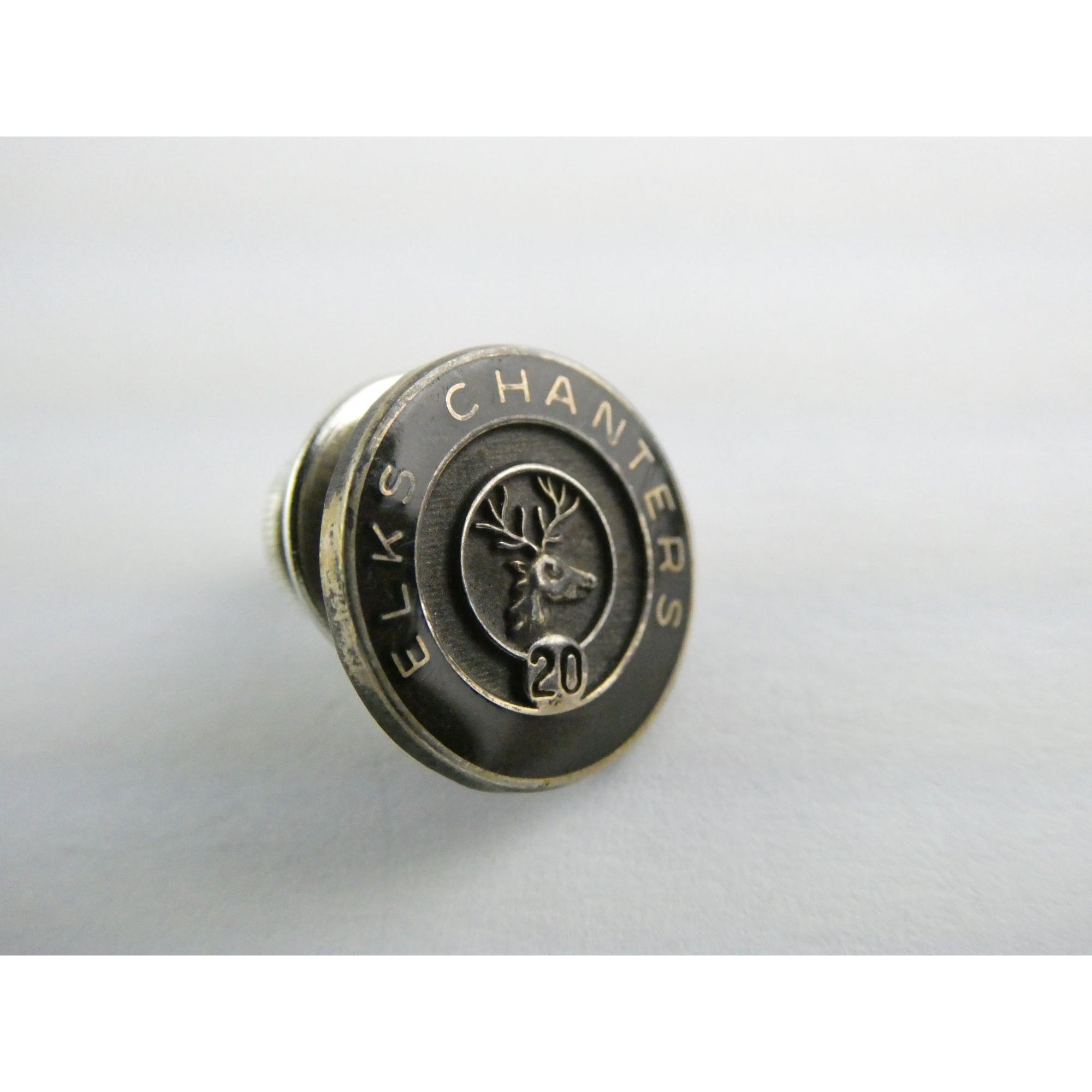 Vintage Elks Chanters Sterling Silver 20 Years Lapel Pin 3.7g 13.91mm Diameter