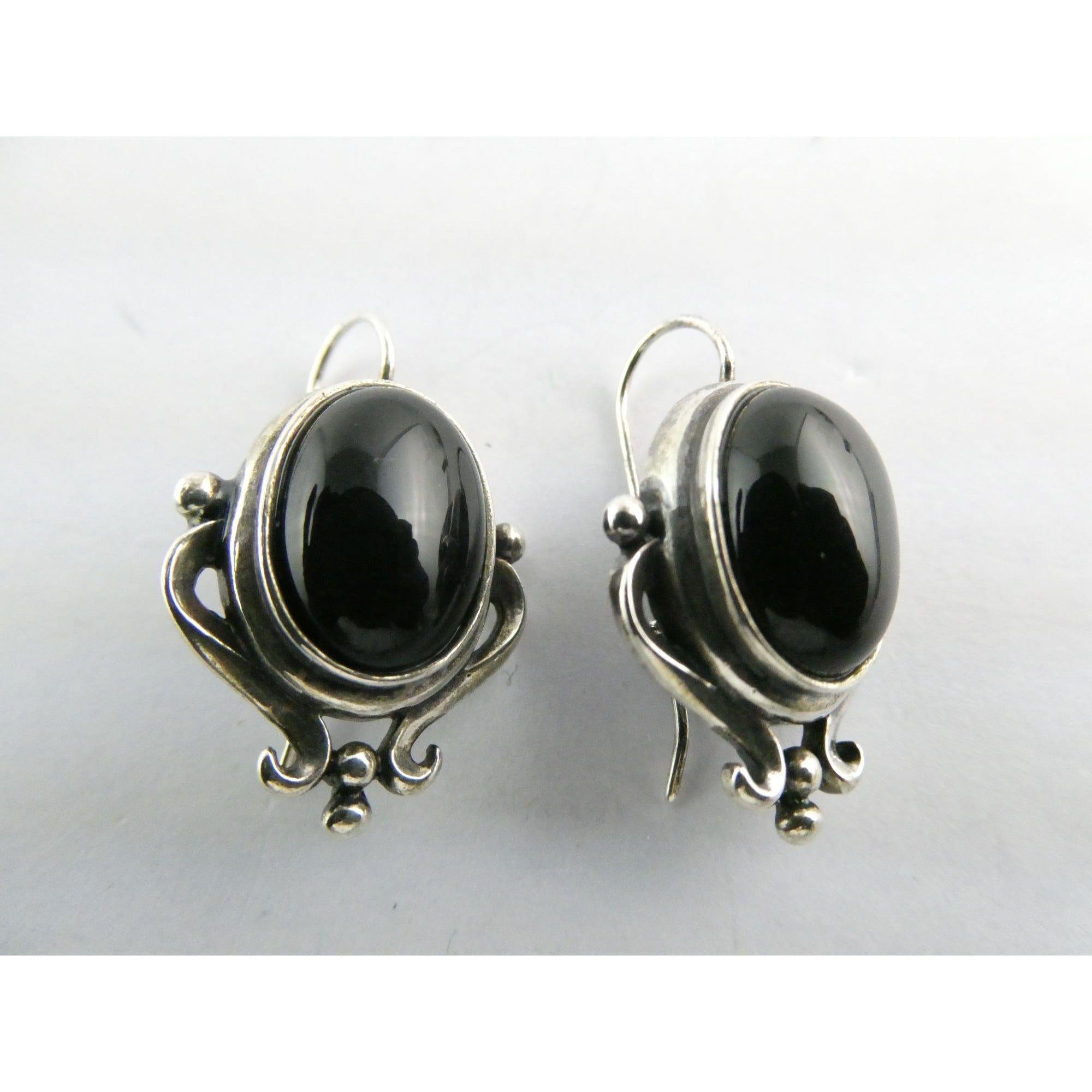 Sterling Silver Black Onyx Cabochon Hook Earrings 925 8.5g 29mm Length
