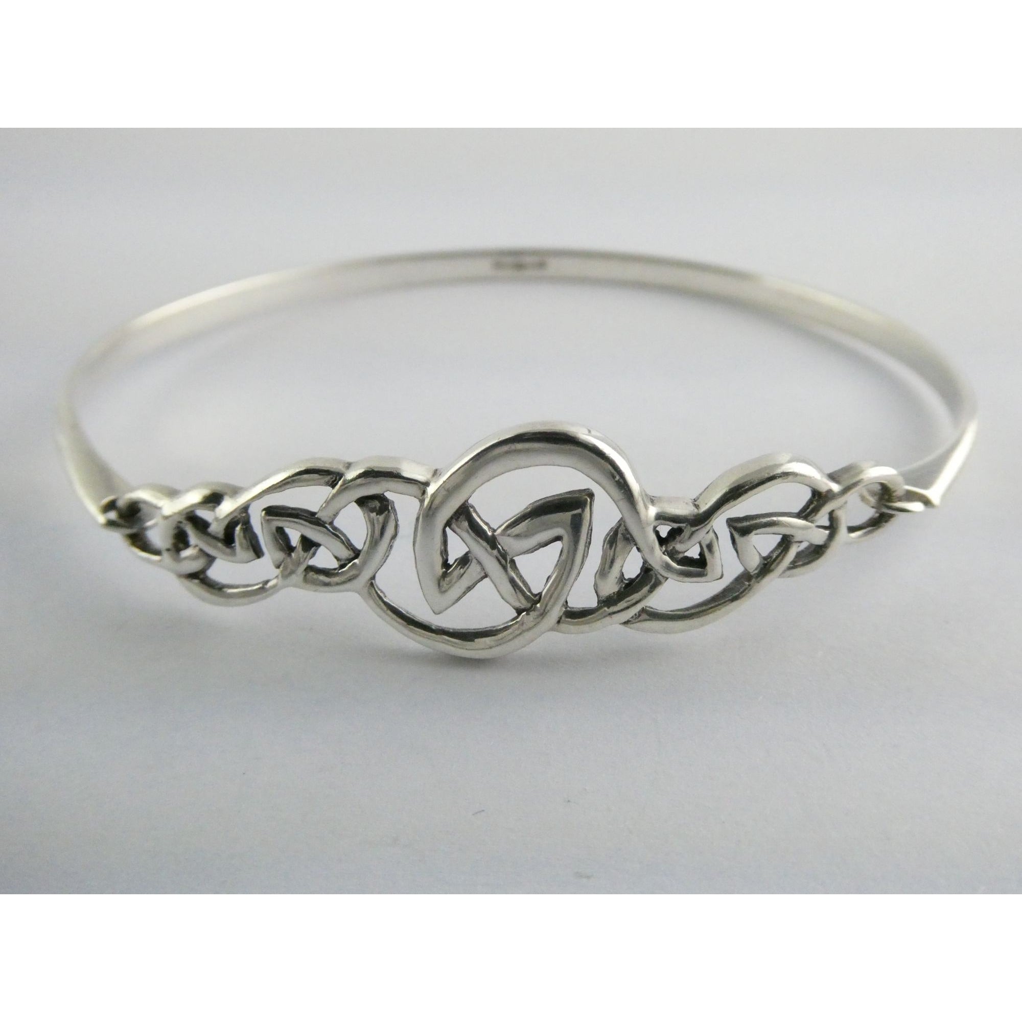 K&SH Ireland Sterling Silver Celtic Knot Bangle Bracelet 7.25 Inches 9.6g 925