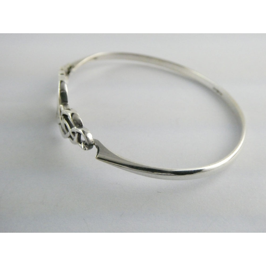 K&SH Ireland Sterling Silver Celtic Knot Bangle Bracelet 7.25 Inches 9.6g 925