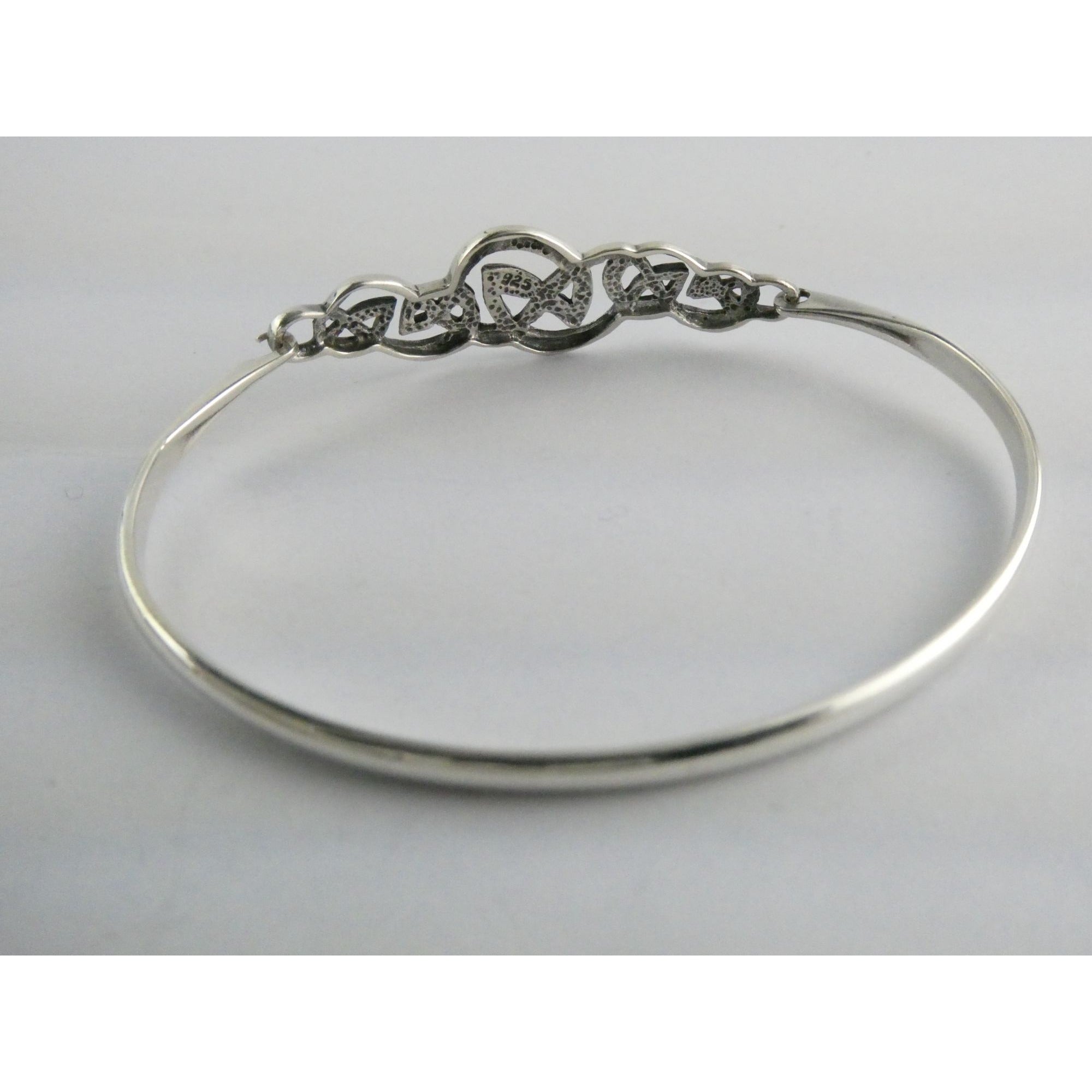 K&SH Ireland Sterling Silver Celtic Knot Bangle Bracelet 7.25 Inches 9.6g 925