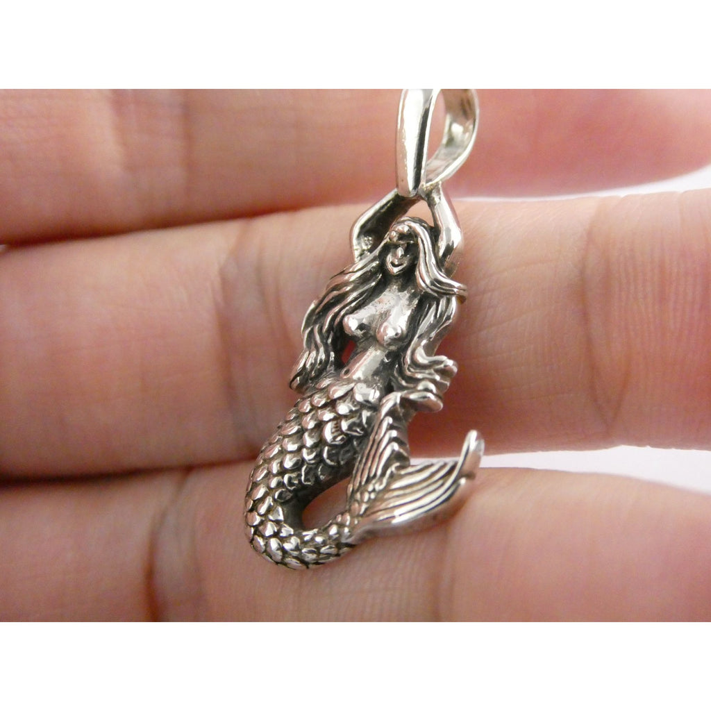 Sterling Silver Figural Mermaid Pendant 3.9g 1.25 Inch Length