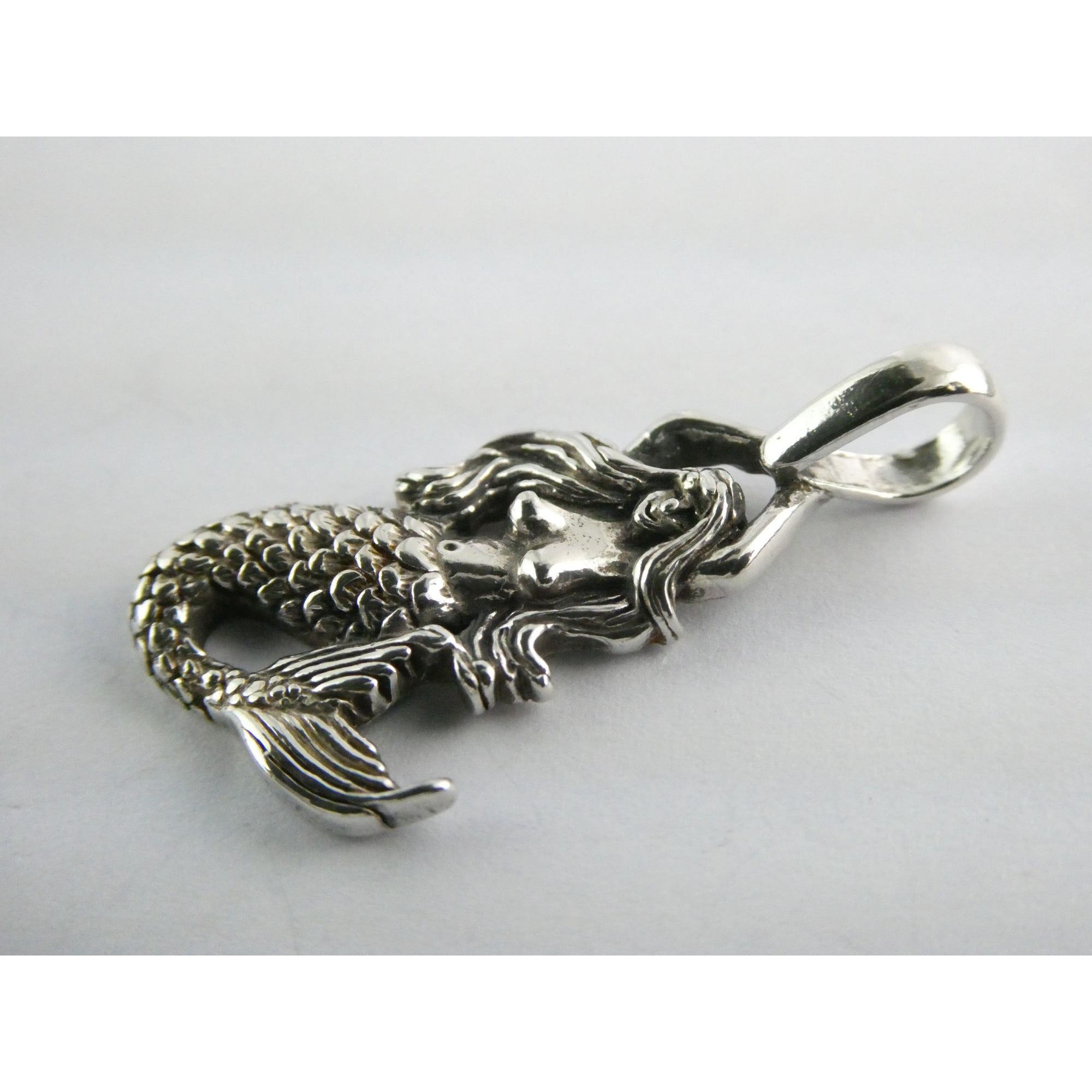 Sterling Silver Figural Mermaid Pendant 3.9g 1.25 Inch Length