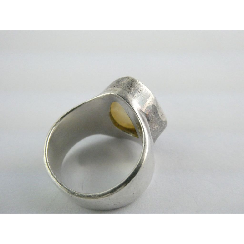 Starborn Sterling Silver Mother of Pearl Shell Statement Ring 7.5 Weighs 9.2g