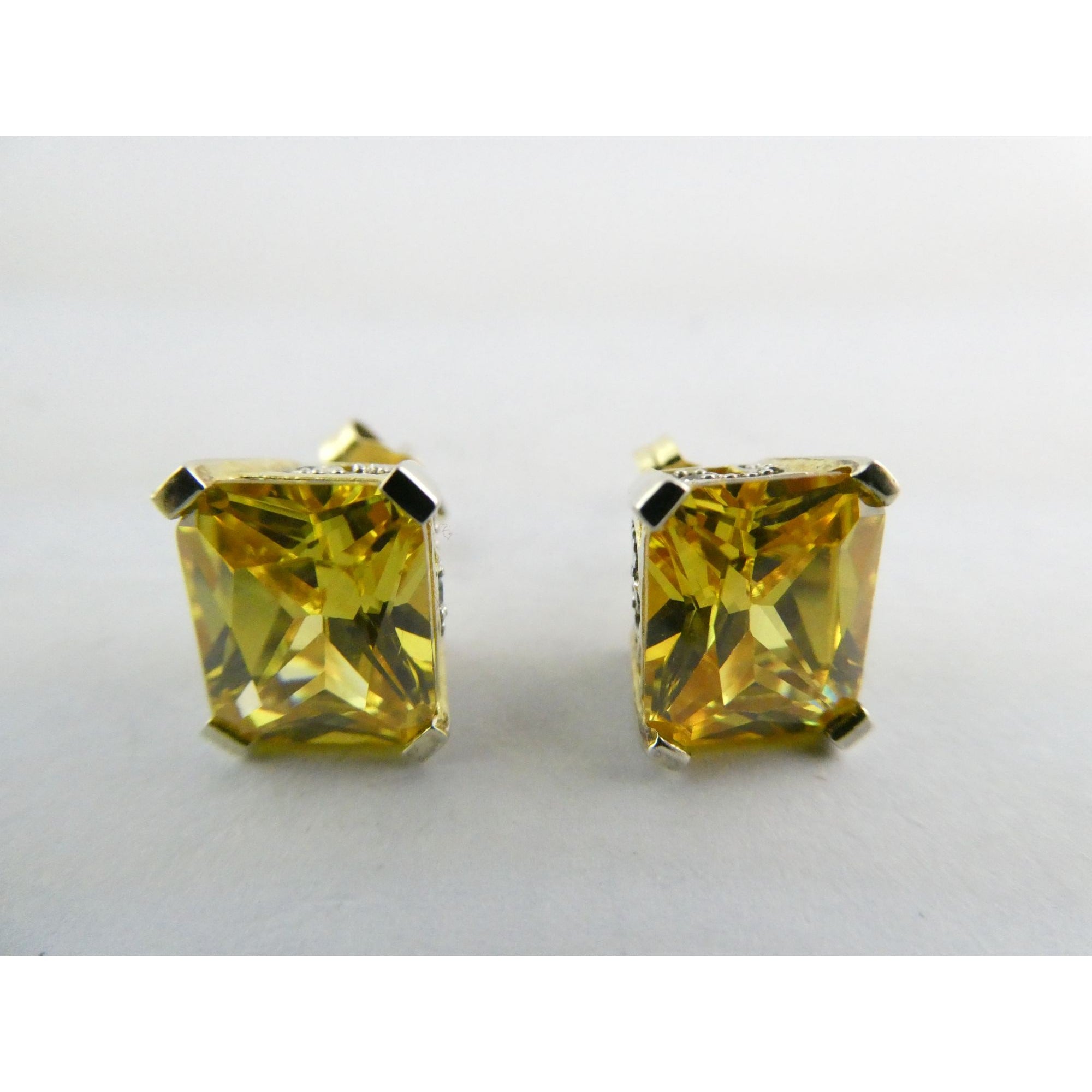Designer Gilt Sterling Silver Yellow White Crystals Ornate Motif Stud Earrings