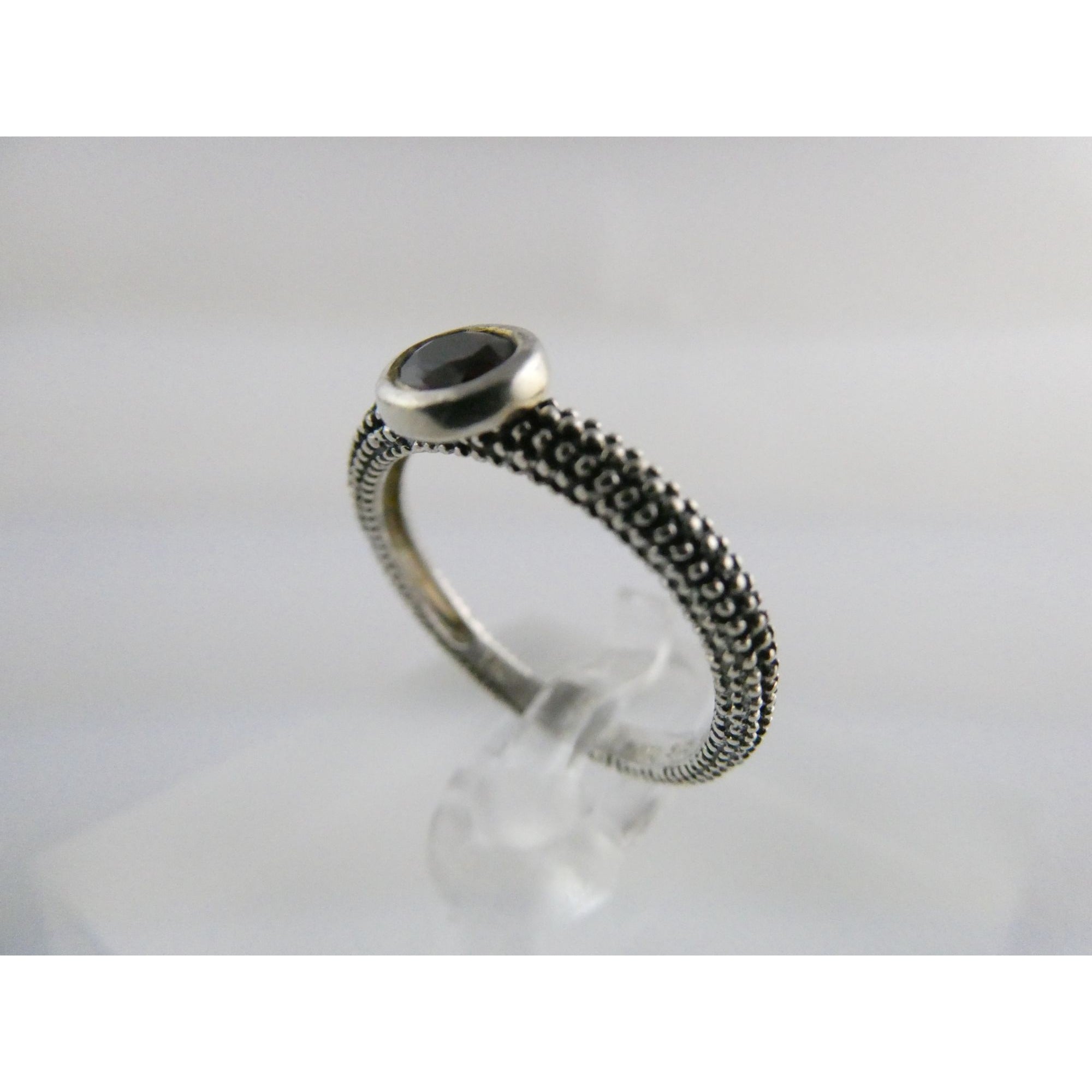 T&C Town And Country Sterling Silver 14k Gold Garnet Stacking Ring Size 6 1.8g