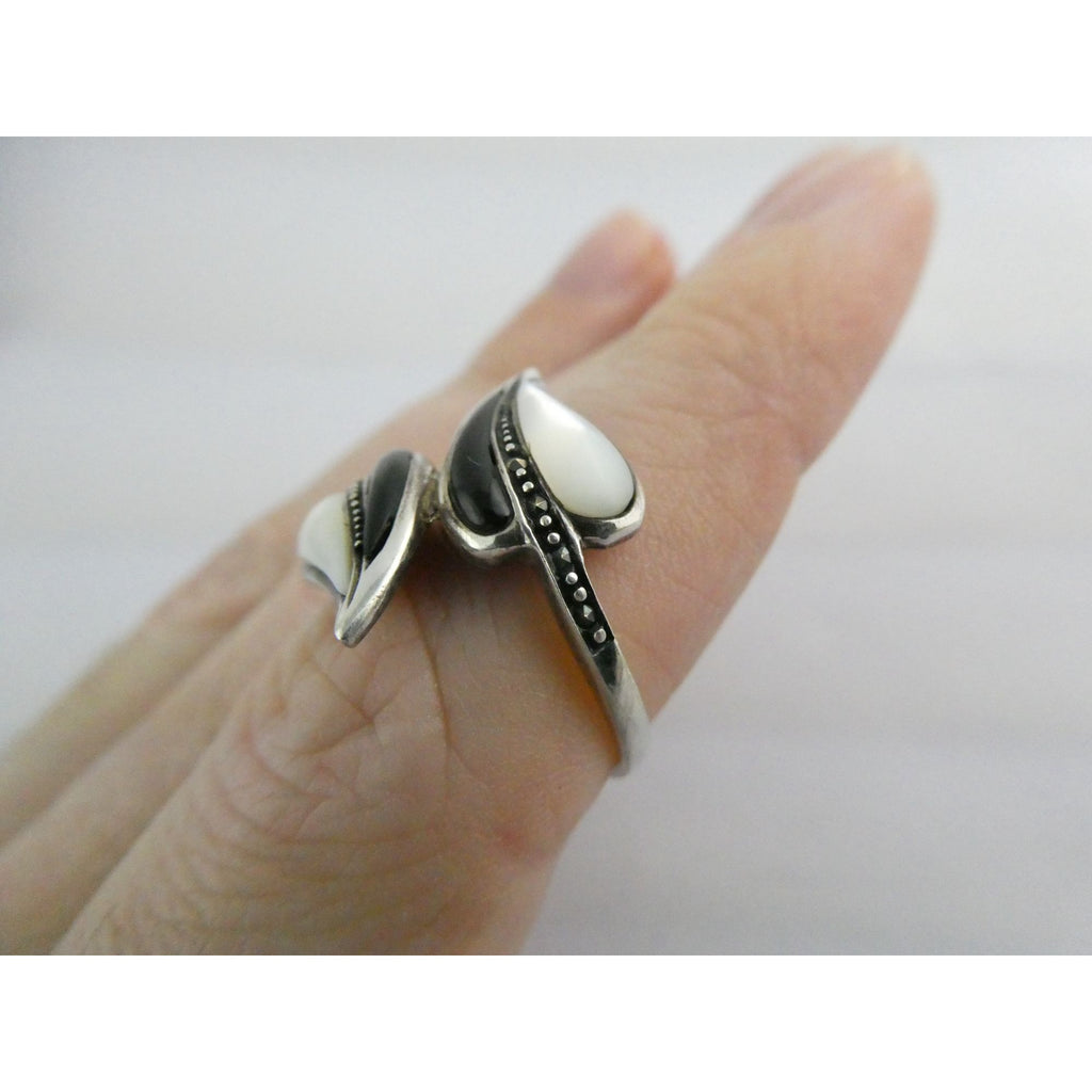 Sterling Silver MOP Shell Black Onyx and Marcasite Leaves Bypass Ring Size 8 4g