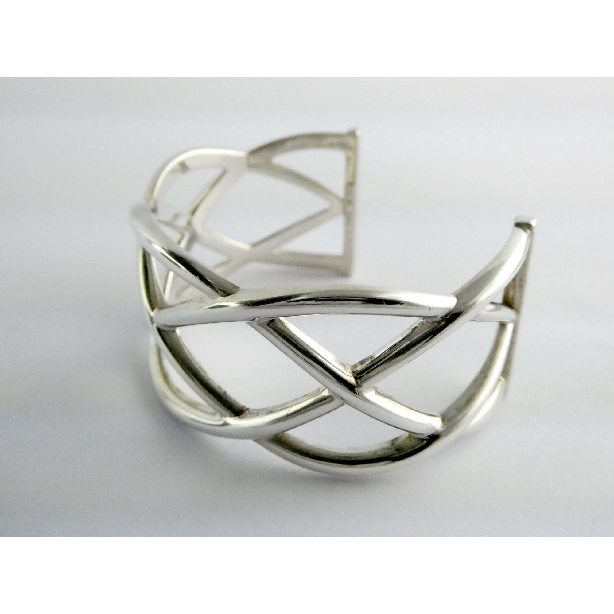 Tiffany and Co Sterling Silver Woven Cuff Bracelet Italy 44.4g 6.75 Inches w Box