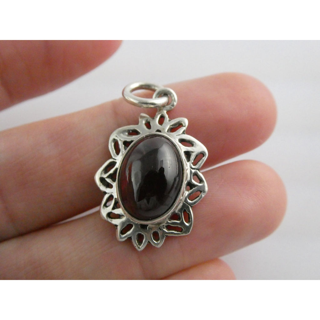 Sterling Silver Red Violet Garnet Cabochon Openwork Setting Pendant 5.4g 1.25 In