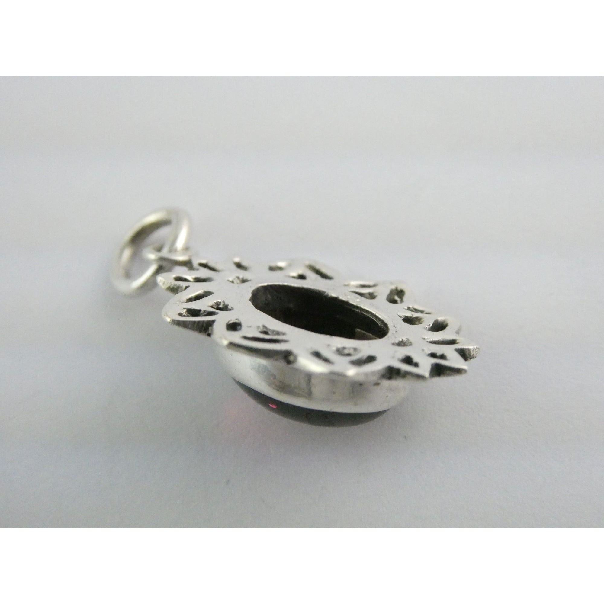 Sterling Silver Red Violet Garnet Cabochon Openwork Setting Pendant 5.4g 1.25 In