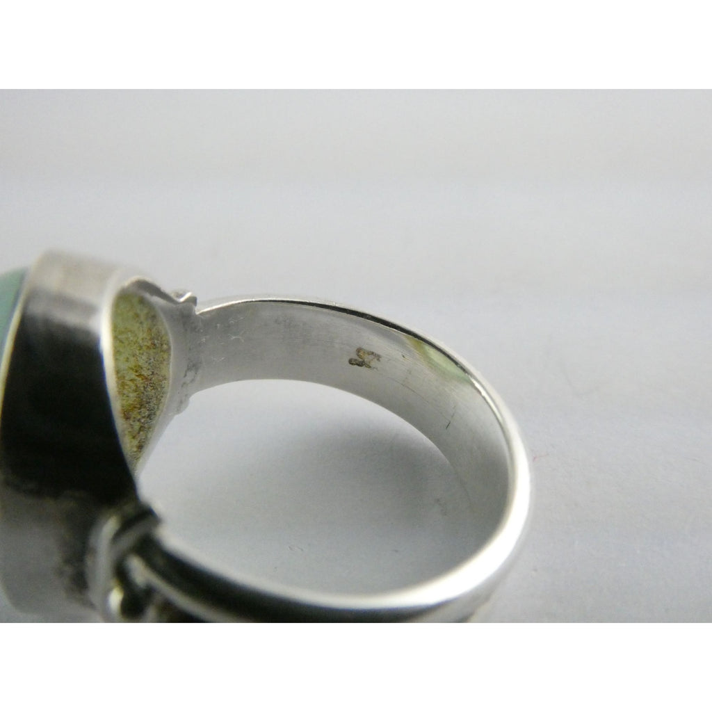 Sterling Silver Seafoam Green Chalcedony Cabochon Ring Size 7.25 Weighs 7.1g