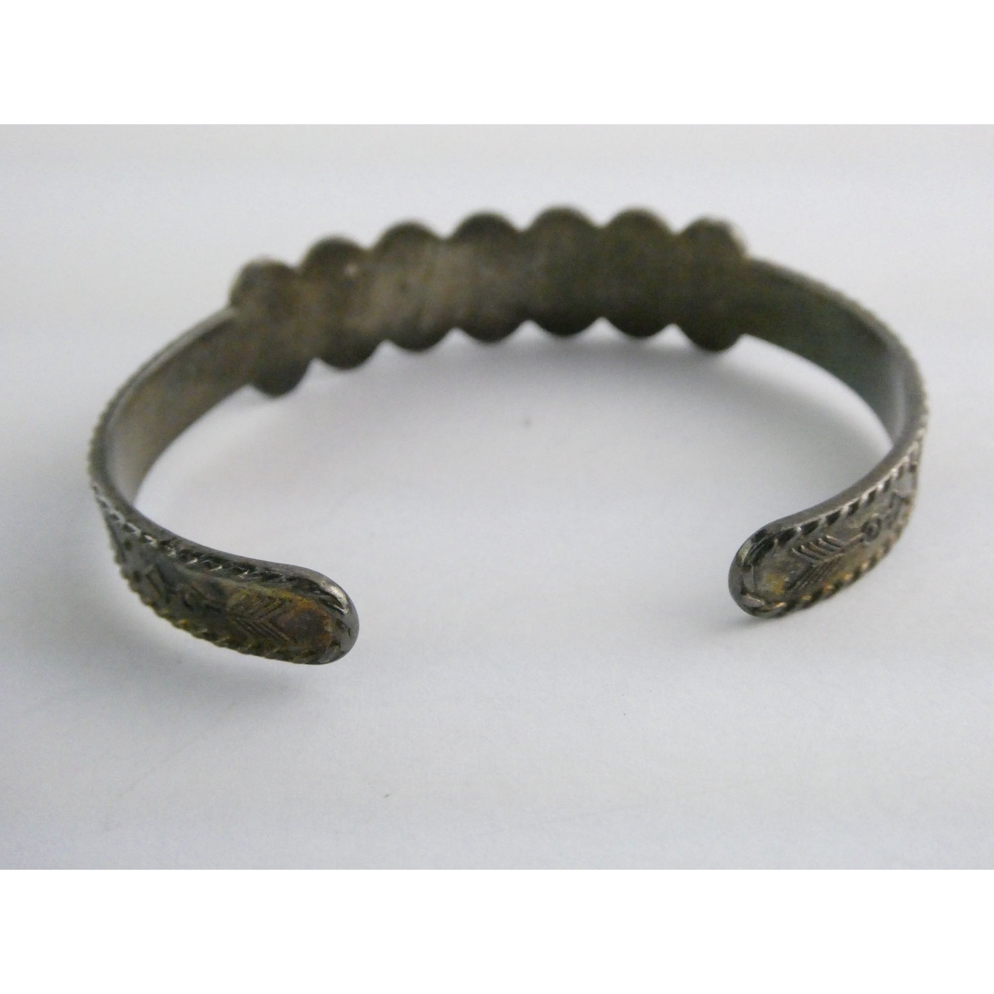 Vintage Southwestern Unmarked Sterling Silver Green Turquoise Cuff Bracelet 6 In