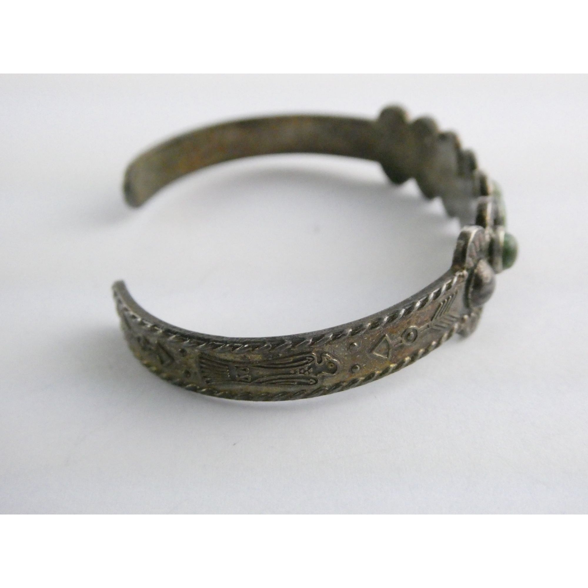 Vintage Southwestern Unmarked Sterling Silver Green Turquoise Cuff Bracelet 6 In