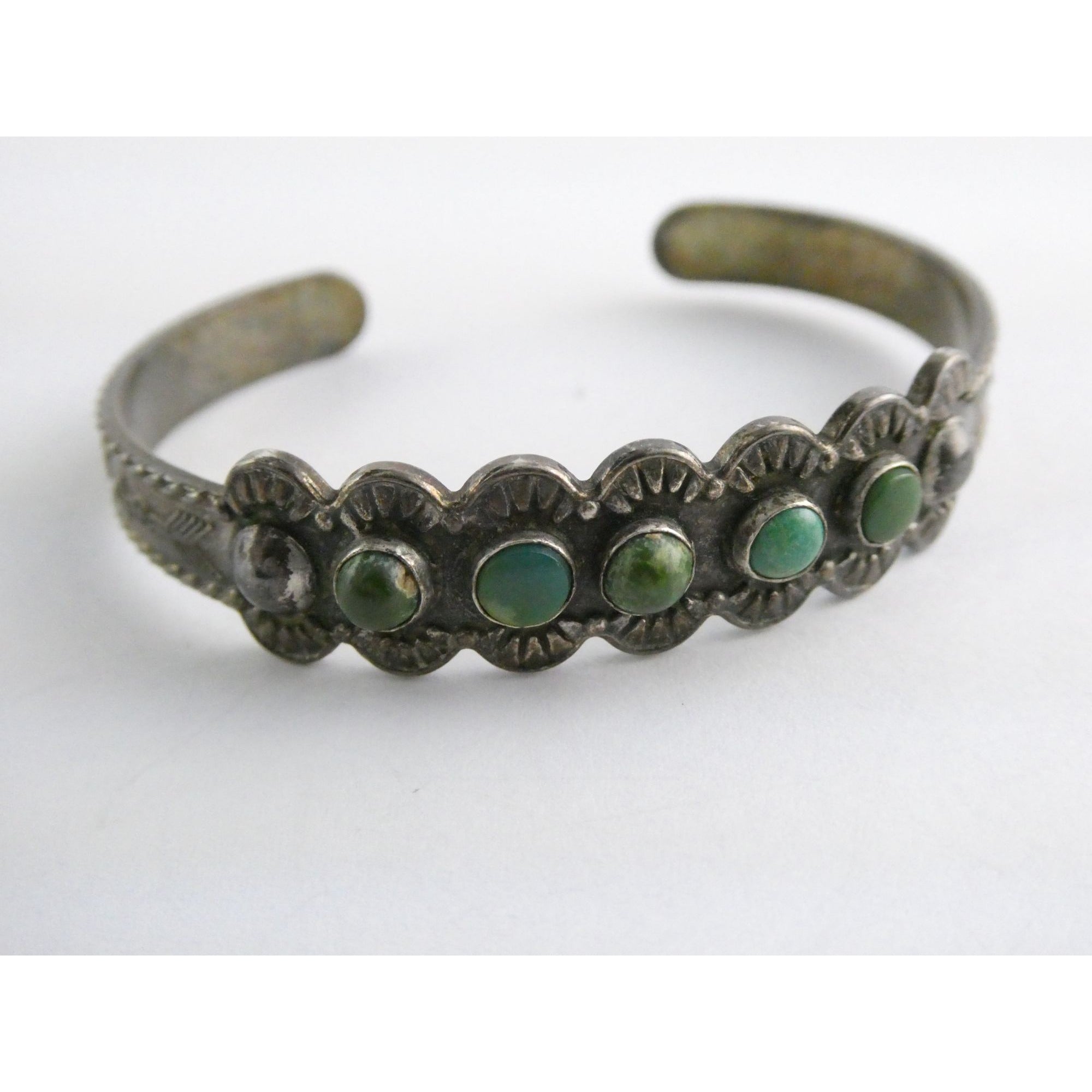 Vintage Southwestern Unmarked Sterling Silver Green Turquoise Cuff Bracelet 6 In