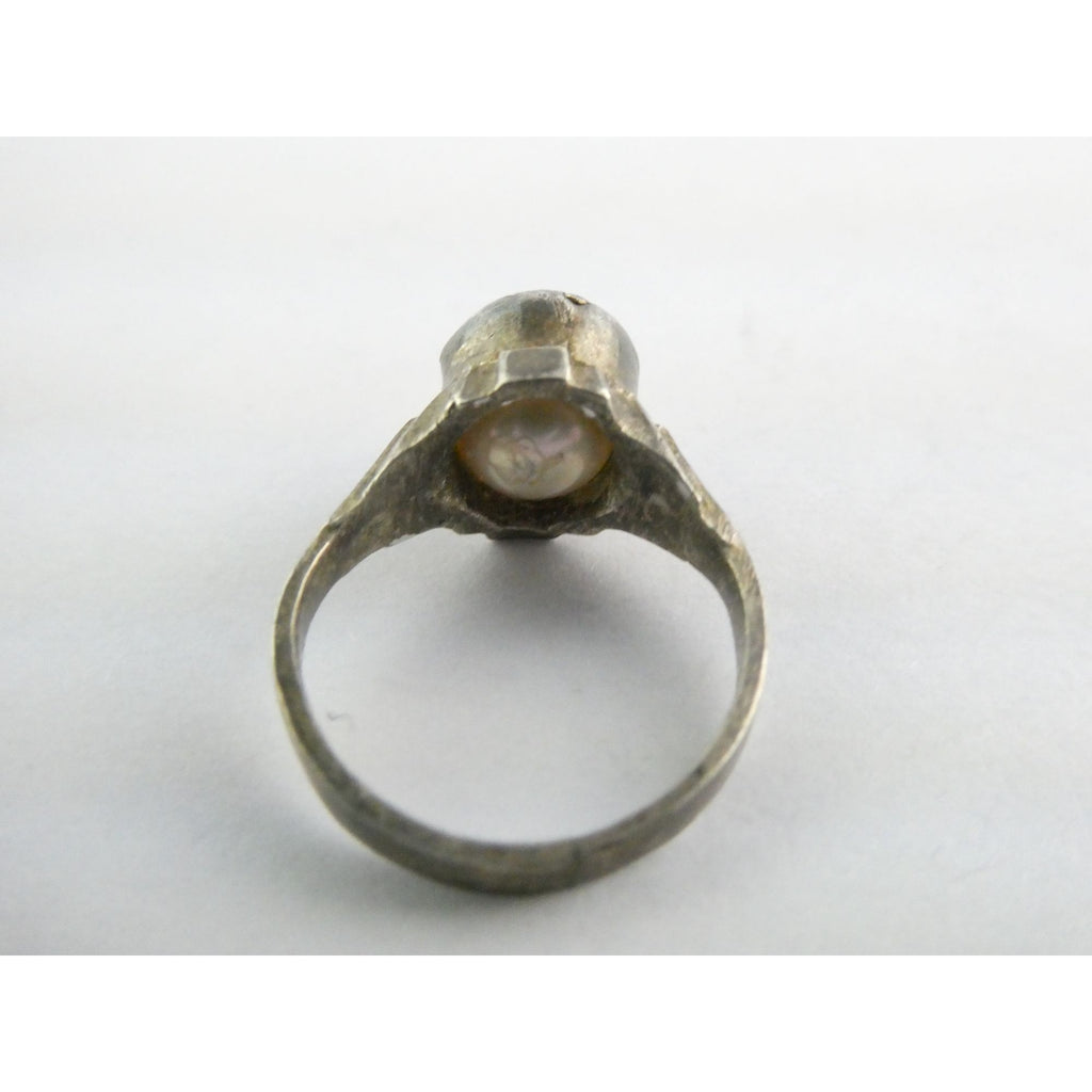 Vintage Sterling Silver Cultured Pearl Ring Size 4.75 Weighs 3.2 Grams