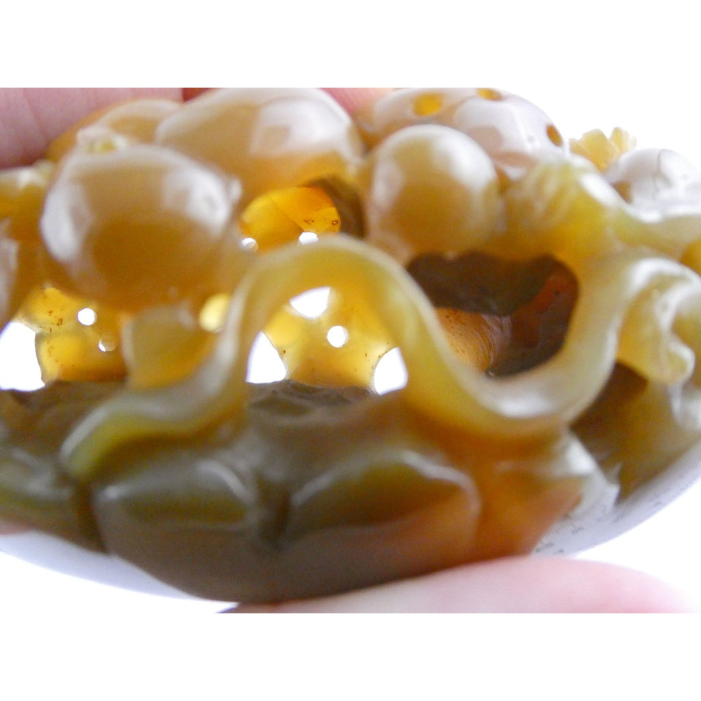 Vintage Chinese Carved Agate Dragon Hollow Paperweight Amulet Stone 3 Inch 147g