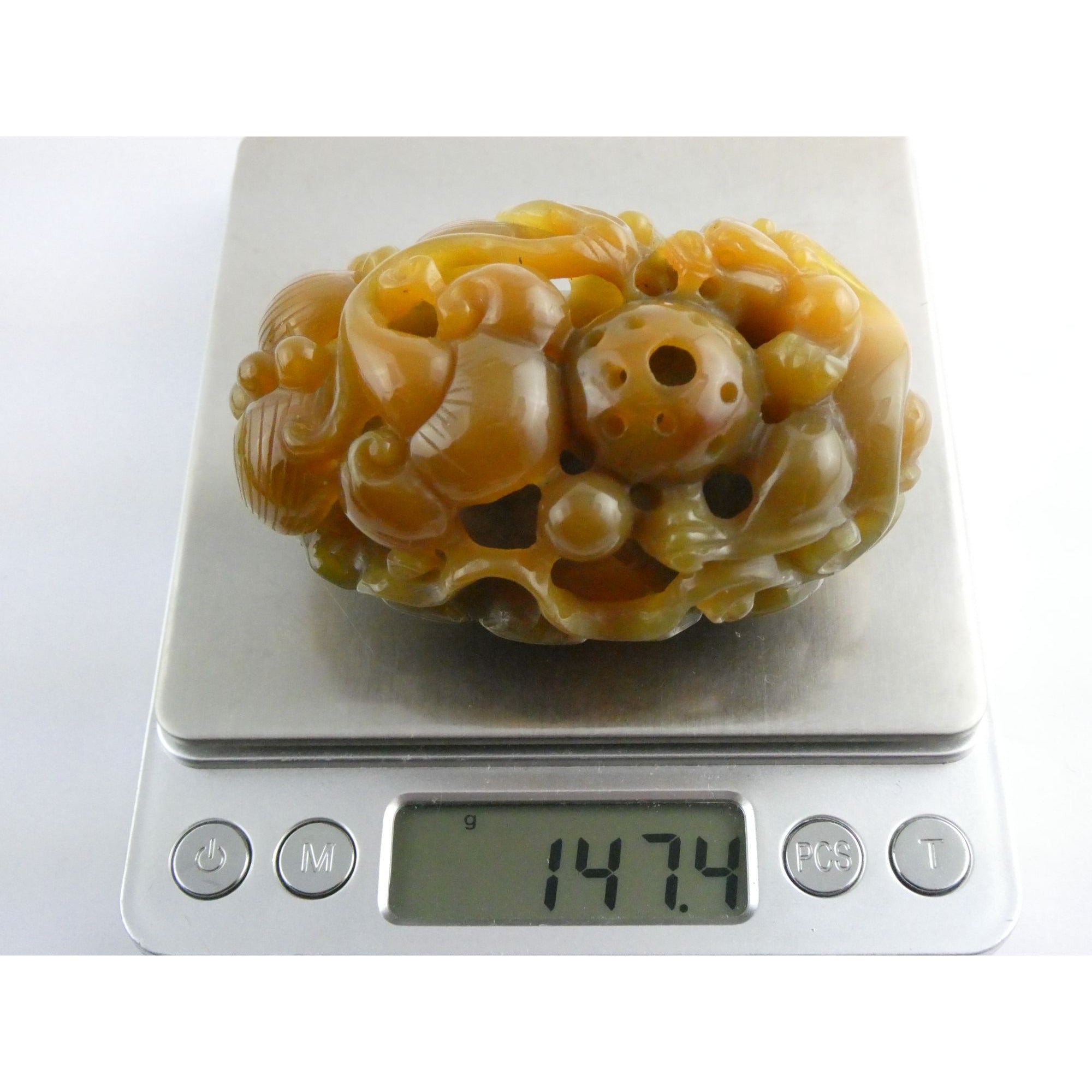Vintage Chinese Carved Agate Dragon Hollow Paperweight Amulet Stone 3 Inch 147g