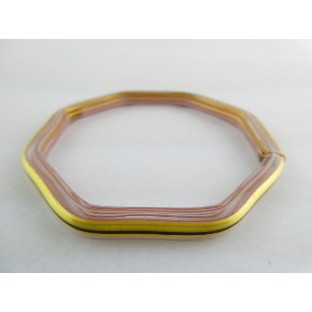Vintage Art Glass Lined Design Octogonal Bangle Bracelet 8 Inch 13.8g SMALL CHIP