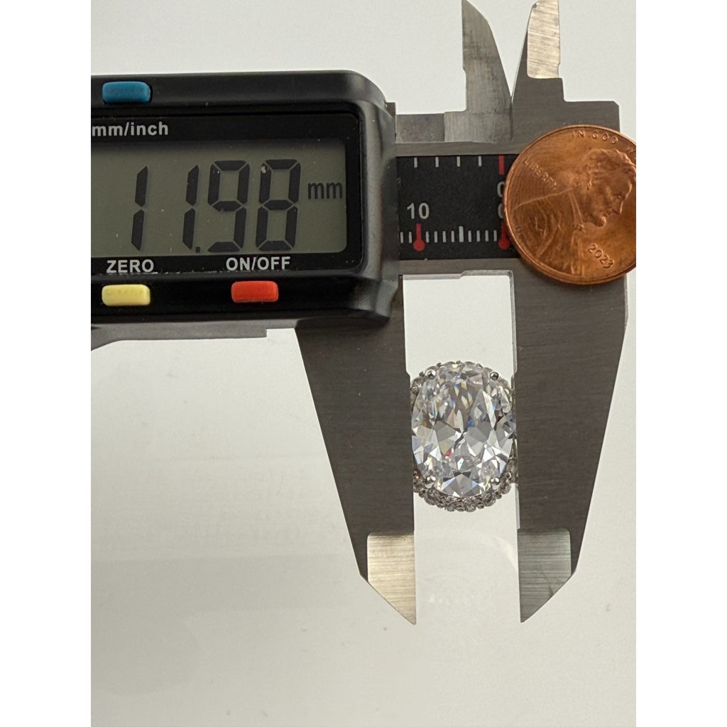 STS Sterling Silver White Crystal Encrusted Cocktail Ring Size 10 Weighs 9.4g