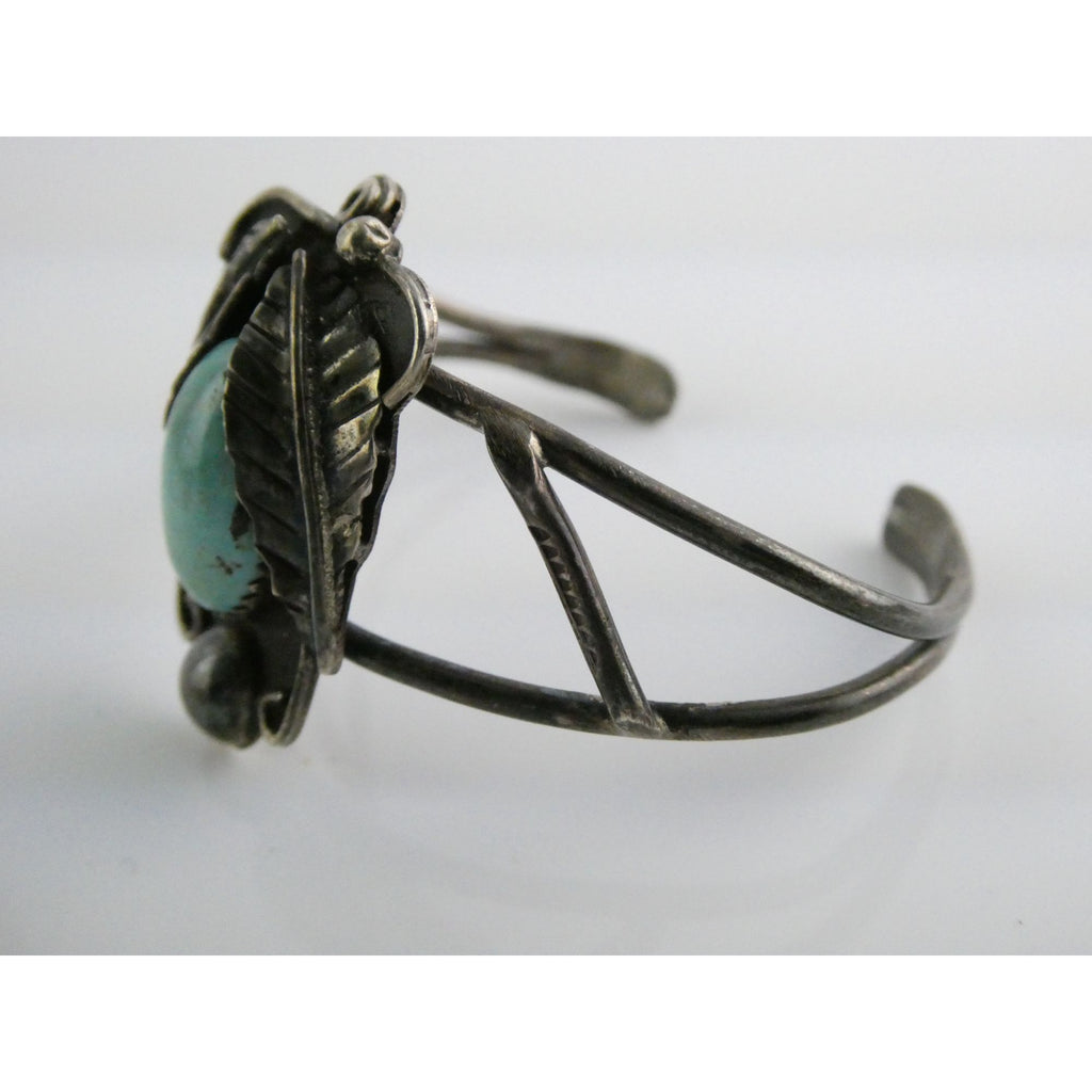 Southwestern Unmarked Sterling Silver Turquoise Leaves Cuff Bracelet 5.75 In 16g