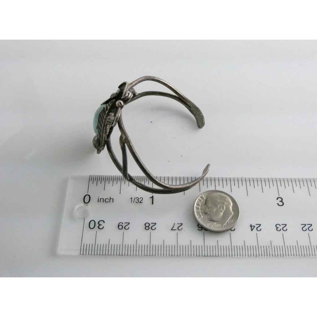 Southwestern Unmarked Sterling Silver Turquoise Leaves Cuff Bracelet 5.75 In 16g