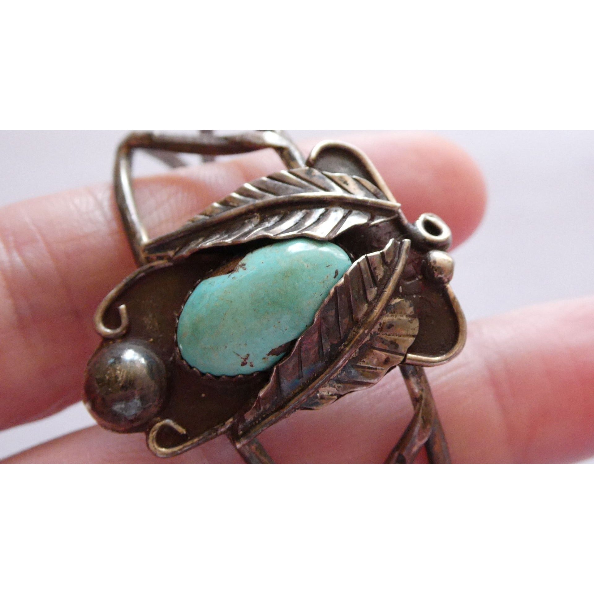 Southwestern Unmarked Sterling Silver Turquoise Leaves Cuff Bracelet 5.75 In 16g