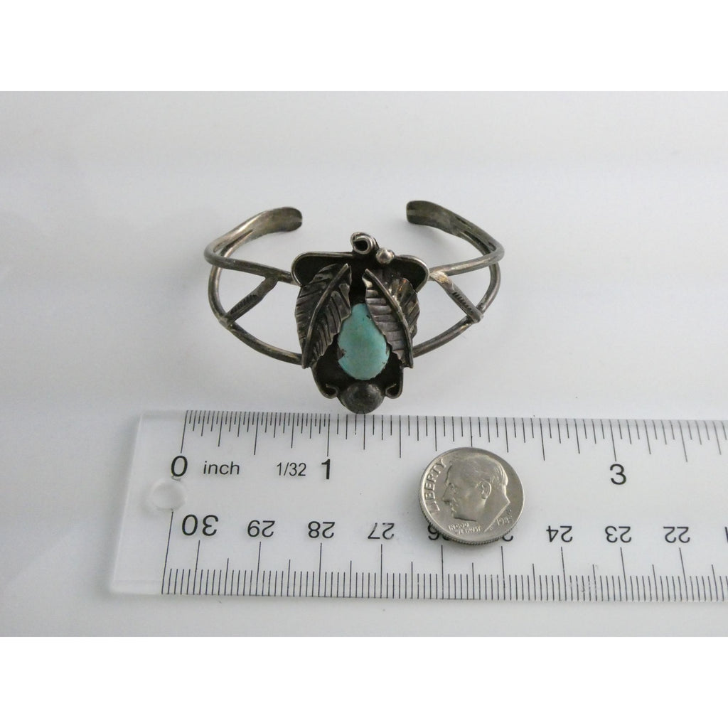 Southwestern Unmarked Sterling Silver Turquoise Leaves Cuff Bracelet 5.75 In 16g
