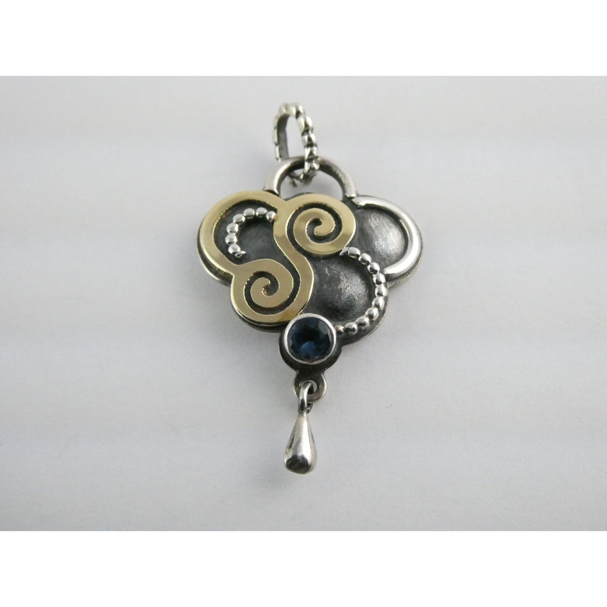 Reflective Jewelry Sterling Silver 18k Gold Cloud Topaz Pendant Paulina Ramerez