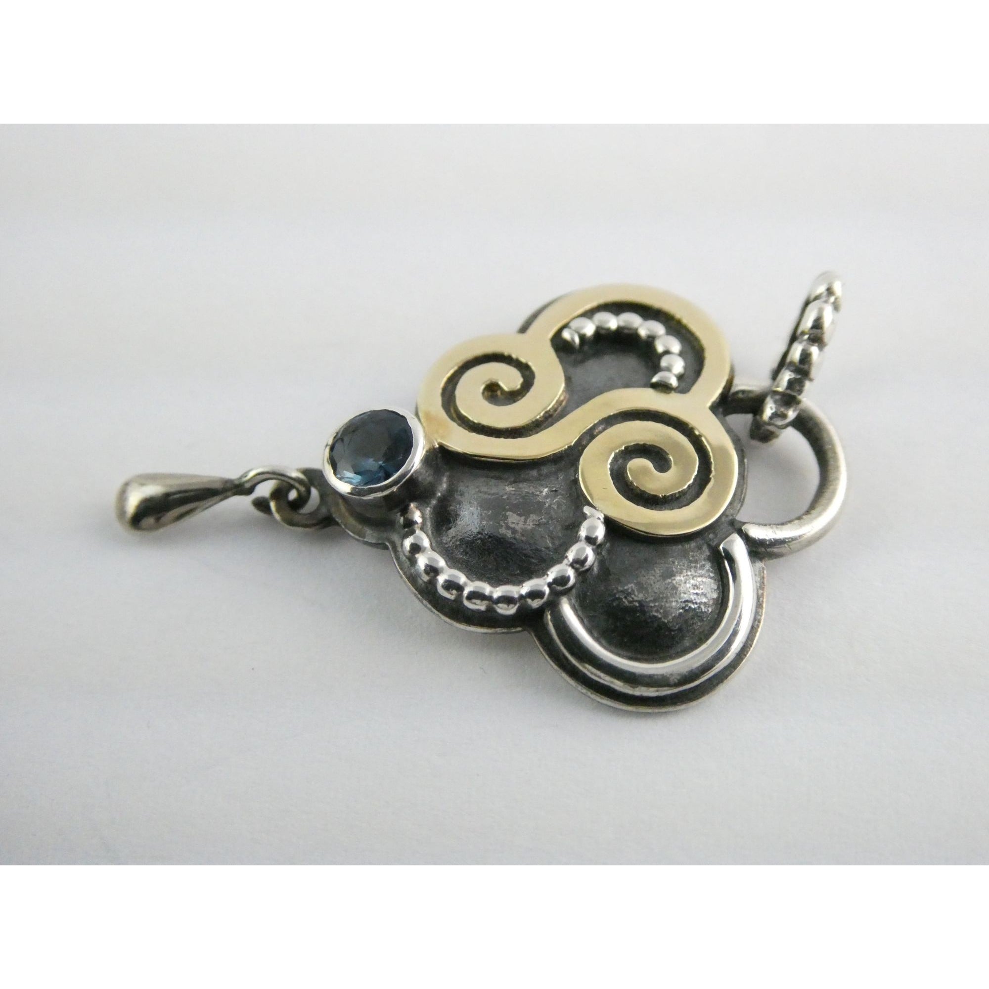 Reflective Jewelry Sterling Silver 18k Gold Cloud Topaz Pendant Paulina Ramerez