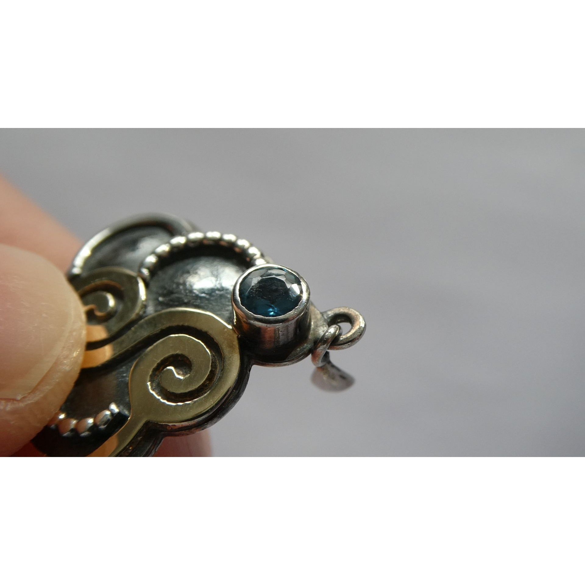 Reflective Jewelry Sterling Silver 18k Gold Cloud Topaz Pendant Paulina Ramerez