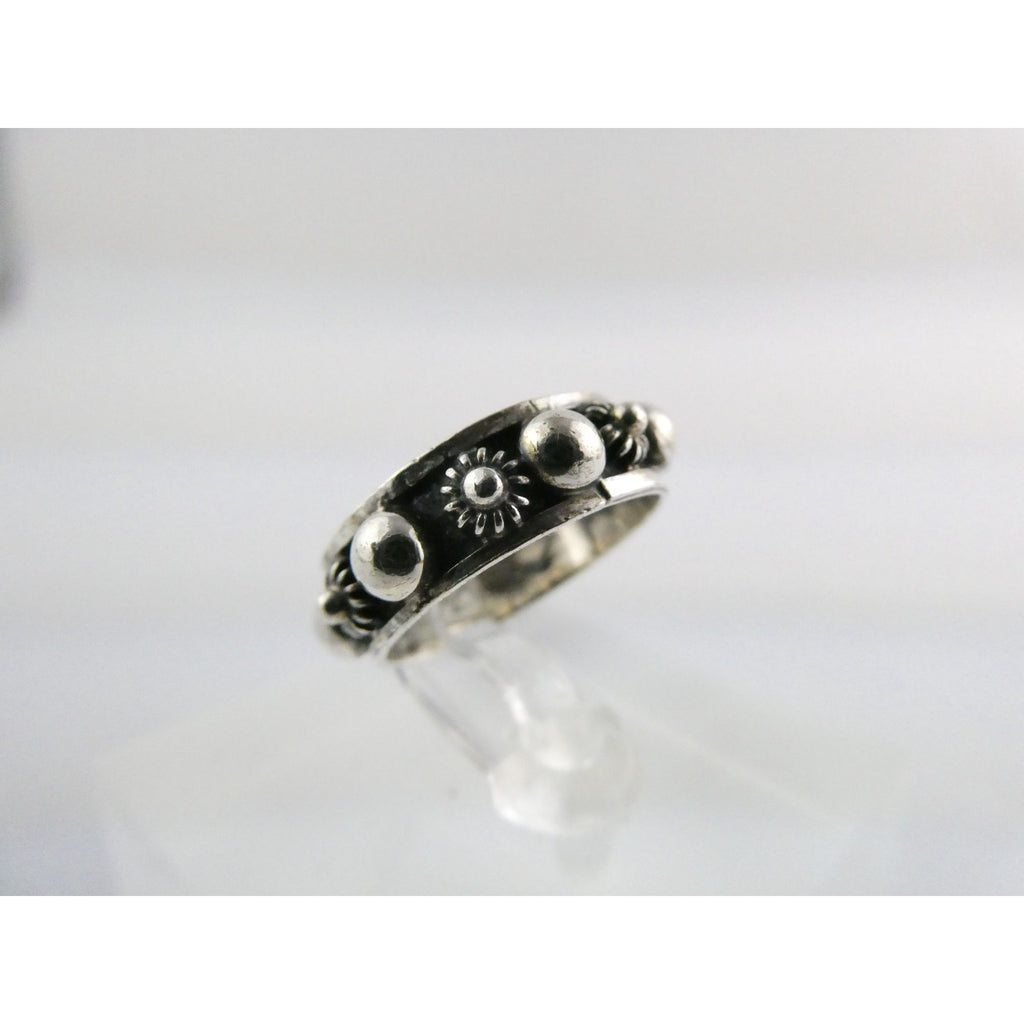 Vintage Taxco Mexico Sterling Silver Dot Design Band Ring Size 6.5 3.1g Weight