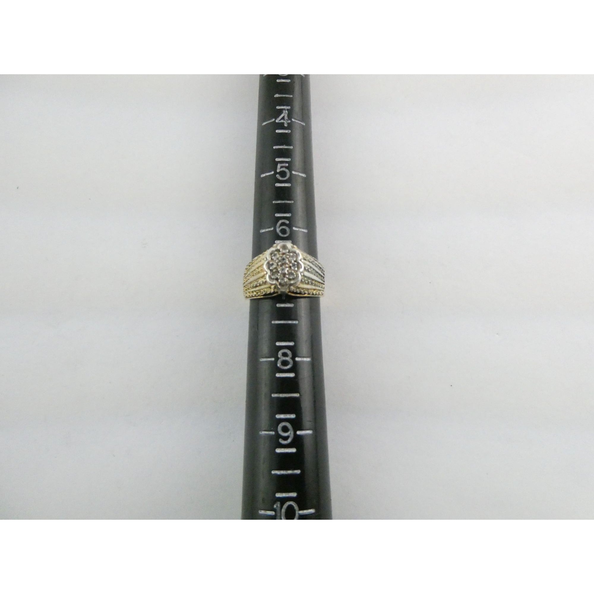 Gilt Sterling Silver Lab Created Diamond Chain Design Front Ring Size 6.25 5.5g