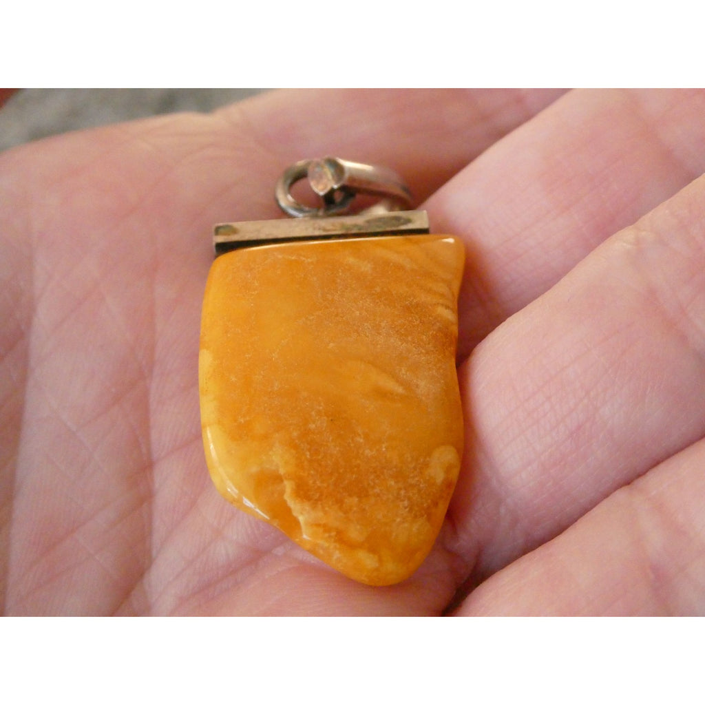 Vintage Sterling Silver Freeform Butterscotch Egg Yolk Amber Pendant 6.7g 2 Inch